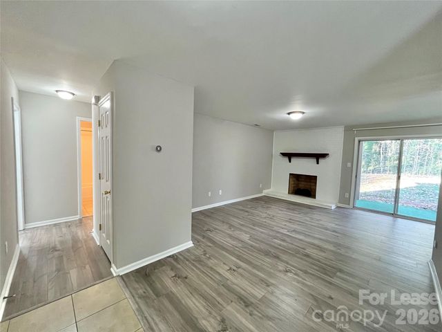 2901 Iron Gate Lane, Charlotte, NC 28212