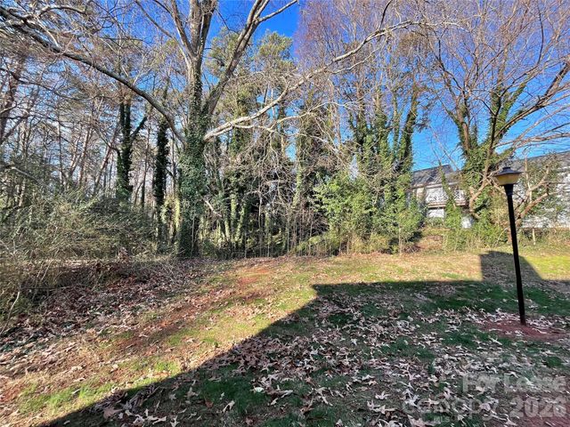 2901 Iron Gate Lane, Charlotte, NC 28212