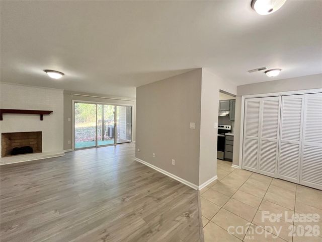 2901 Iron Gate Lane, Charlotte, NC 28212