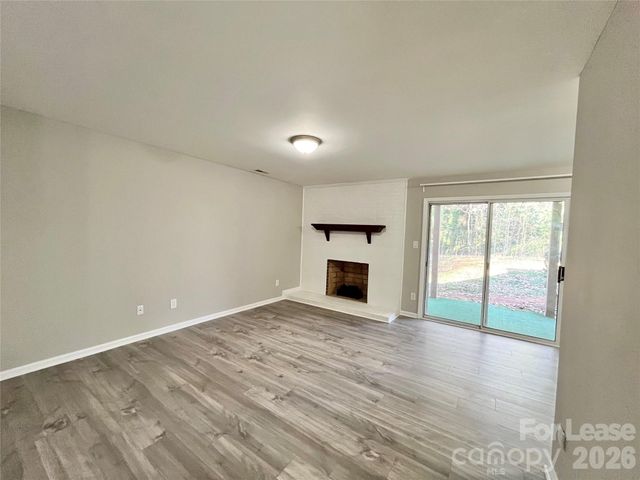 2901 Iron Gate Lane, Charlotte, NC 28212