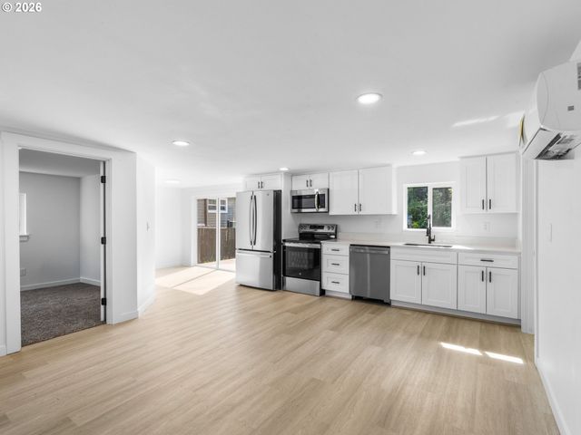 161 Nw FREEMAN Ave, Hillsboro, OR 97124