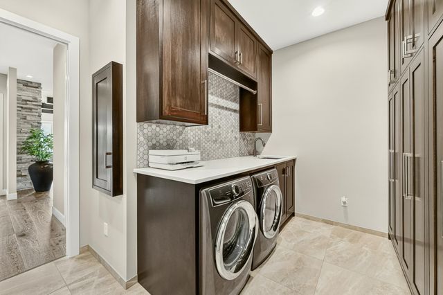 605 Somerby Parkway NE, Byron, MN 55920