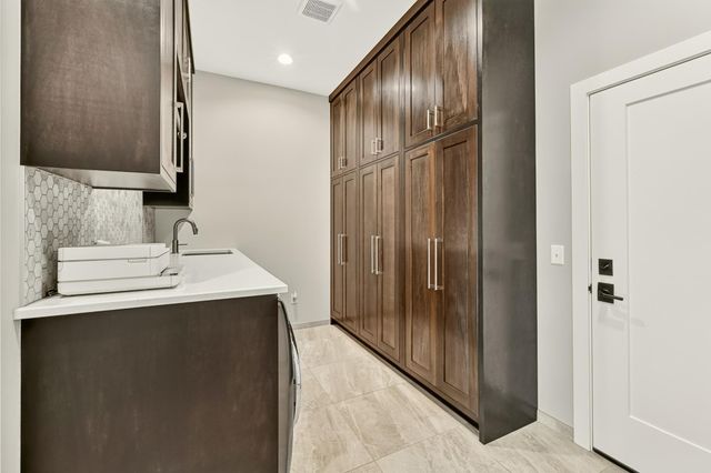 605 Somerby Parkway NE, Byron, MN 55920