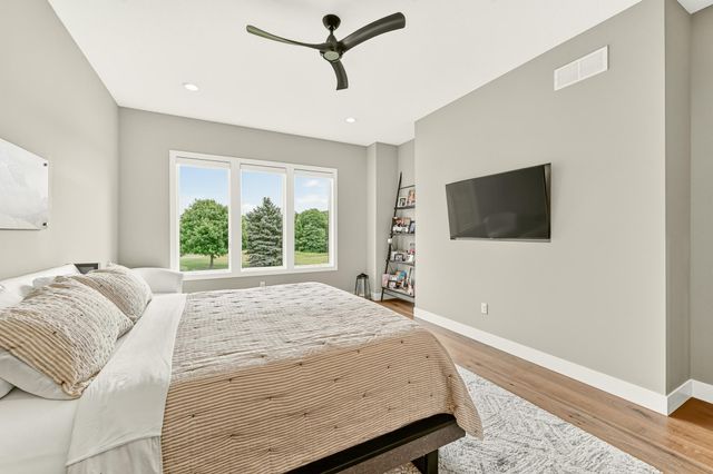 605 Somerby Parkway NE, Byron, MN 55920