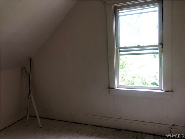 250 Box Avenue, Buffalo, NY 14211
