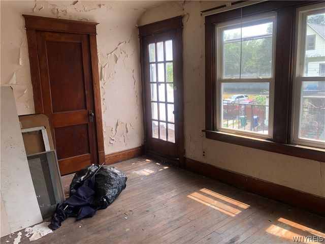 250 Box Avenue, Buffalo, NY 14211