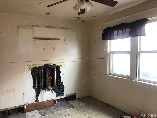 250 Box Avenue, Buffalo, NY 14211