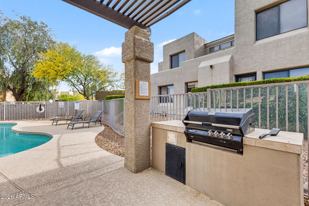 Image 29 of property listing at 13606 N CAMBRIA Drive 102, Fountain Hills, AZ 85268