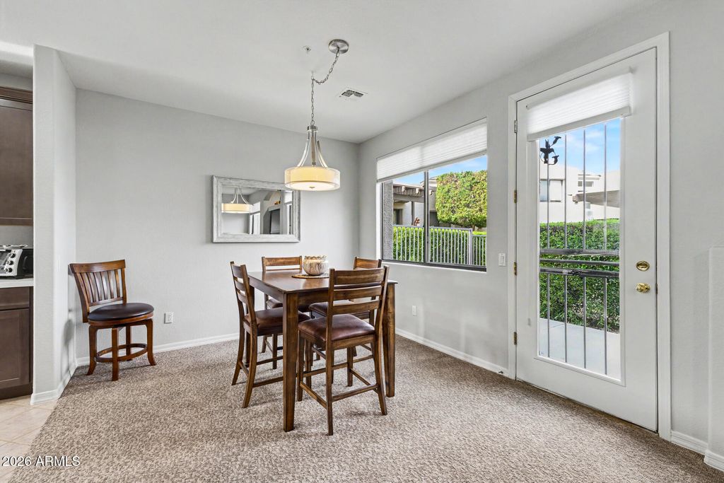 Image 8 of property listing at 13606 N CAMBRIA Drive 102, Fountain Hills, AZ 85268