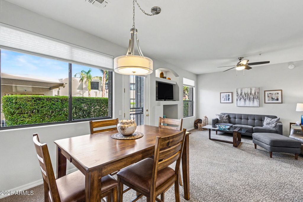 Image 9 of property listing at 13606 N CAMBRIA Drive 102, Fountain Hills, AZ 85268