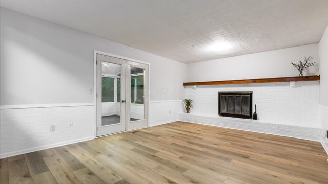 6641 Kennington Square S, Pickerington, OH 43147