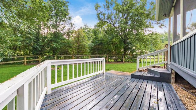 6641 Kennington Square S, Pickerington, OH 43147