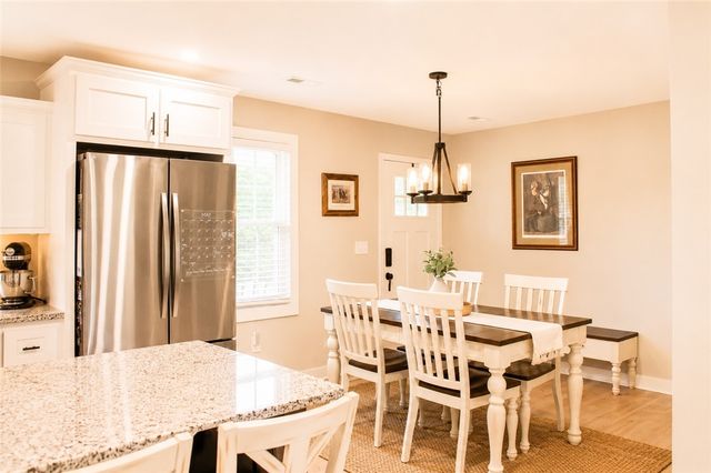 100 Meadowood Drive, Easley, SC 29640