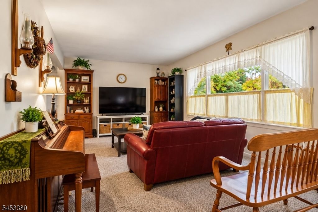 13 Alpine Dr, Kinnelon Boro, NJ 07405 — photo 3