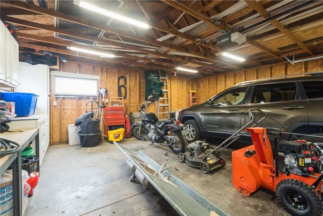 1104 Brockman Drive SE, Cedar Rapids, IA 52403