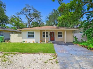 8609 N 11TH STREET, Tampa, FL 33604
