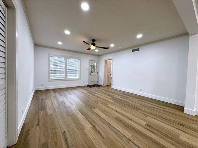 1912 Mcduffie, Houston, TX 77019