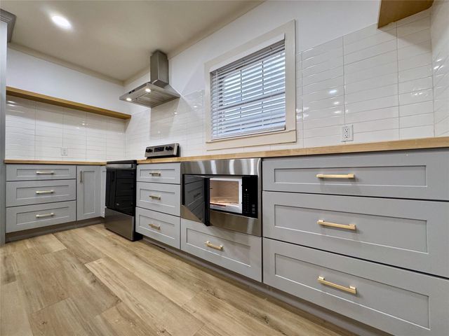 1912 Mcduffie, Houston, TX 77019