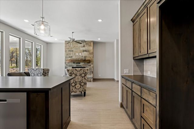131 Spring Valley Road, Paradise, TX 76073