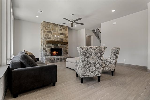 131 Spring Valley Road, Paradise, TX 76073