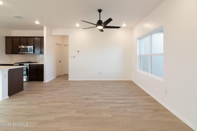 6555 Phoenix St Street, Las Cruces, NM 88012