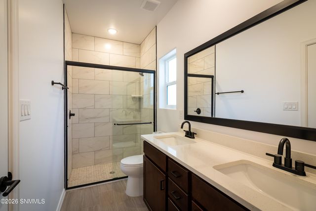 6555 Phoenix St Street, Las Cruces, NM 88012