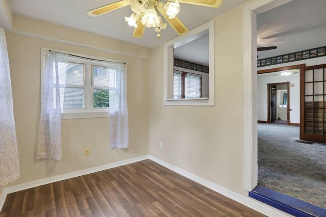 132 N Westmoor Avenue, Newark, OH 43055