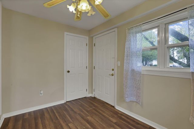 132 N Westmoor Avenue, Newark, OH 43055