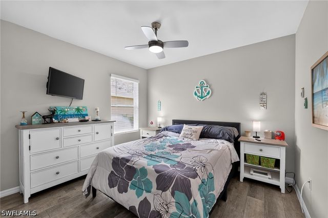 20404 Camino Torcido LOOP, North Fort Myers, FL 33917