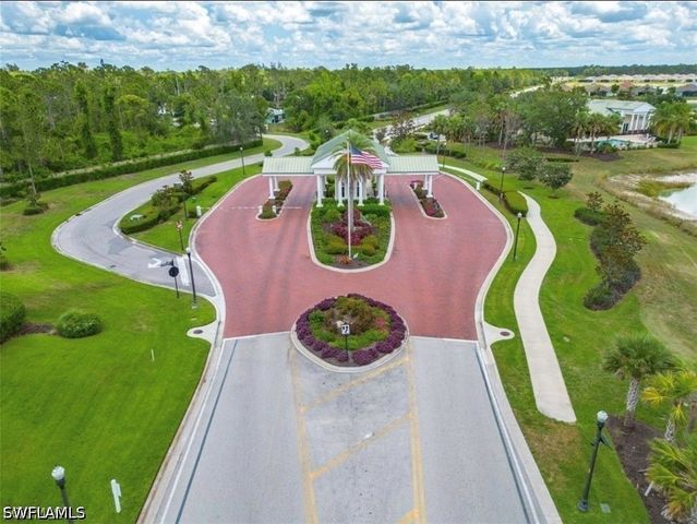 20404 Camino Torcido LOOP, North Fort Myers, FL 33917