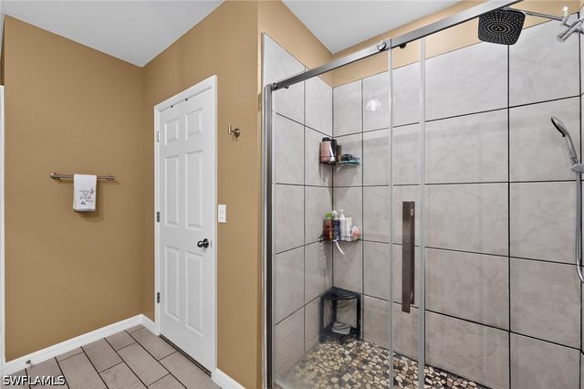 20404 Camino Torcido LOOP, North Fort Myers, FL 33917