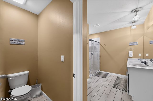20404 Camino Torcido LOOP, North Fort Myers, FL 33917