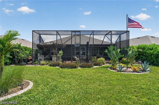 20404 Camino Torcido LOOP, North Fort Myers, FL 33917