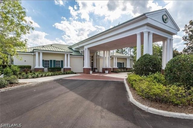 20404 Camino Torcido LOOP, North Fort Myers, FL 33917