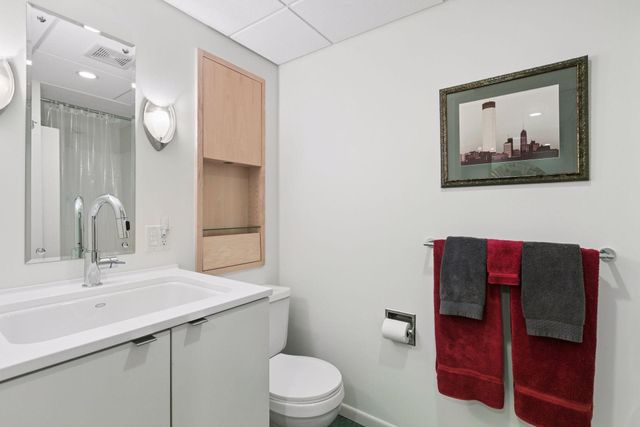 2300 Milwaukee Avenue, Minneapolis, MN 55404