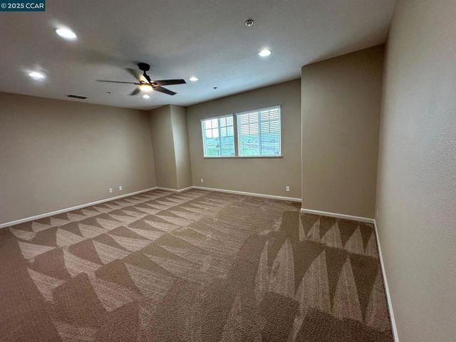 228 Mountain View Dr, Brentwood, CA 94513