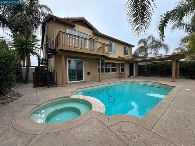 228 Mountain View Dr, Brentwood, CA 94513