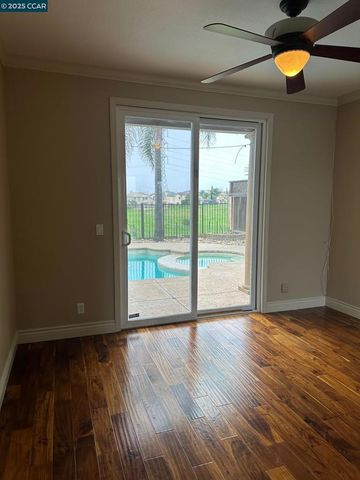 228 Mountain View Dr, Brentwood, CA 94513