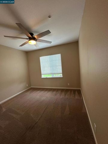 228 Mountain View Dr, Brentwood, CA 94513