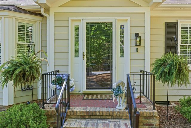 83 Forest Oaks Way, Spartanburg, SC 29307