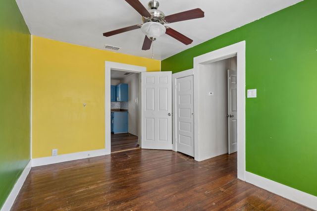 1217 Verbena Street, Fort Worth, TX 76104