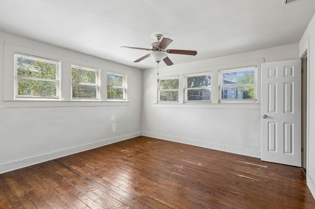 1217 Verbena Street, Fort Worth, TX 76104