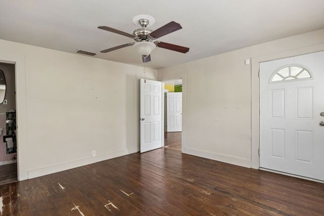 1217 Verbena Street, Fort Worth, TX 76104