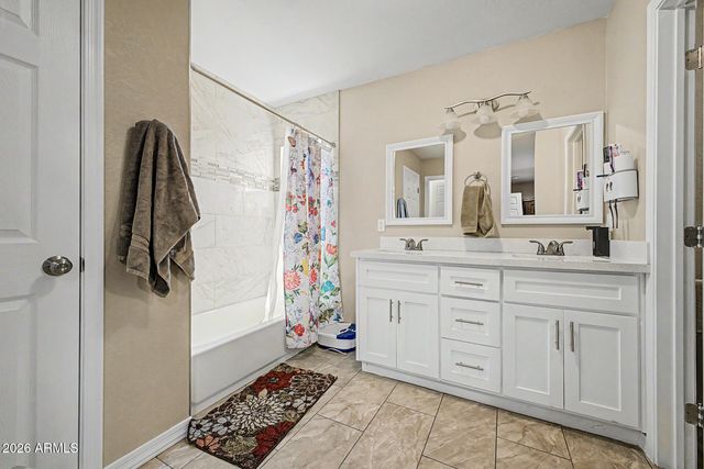 2834 W Fillmore Street, Phoenix, AZ 85009