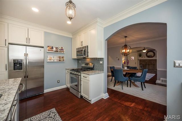 7650 Marion Court, Maplewood, MO 63143