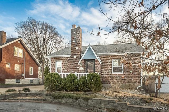 7650 Marion Court, Maplewood, MO 63143