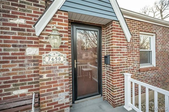 7650 Marion Court, Maplewood, MO 63143