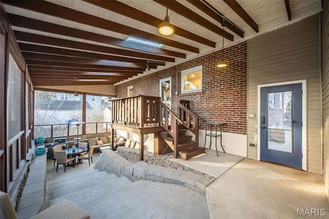 7650 Marion Court, Maplewood, MO 63143