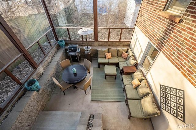 7650 Marion Court, Maplewood, MO 63143