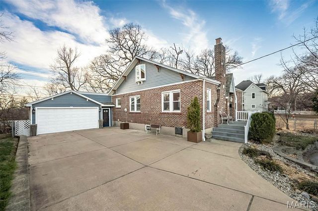 7650 Marion Court, Maplewood, MO 63143